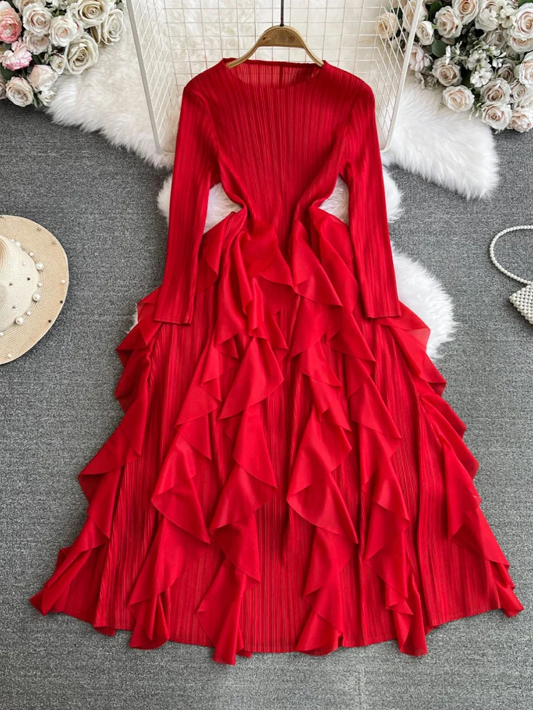 XFPV Women High Waist Pleated Ruffles Korean Version A-line Dresses Mid Length O-Neck Long sleeve Vestidos Spring 2025 SM10284 250103