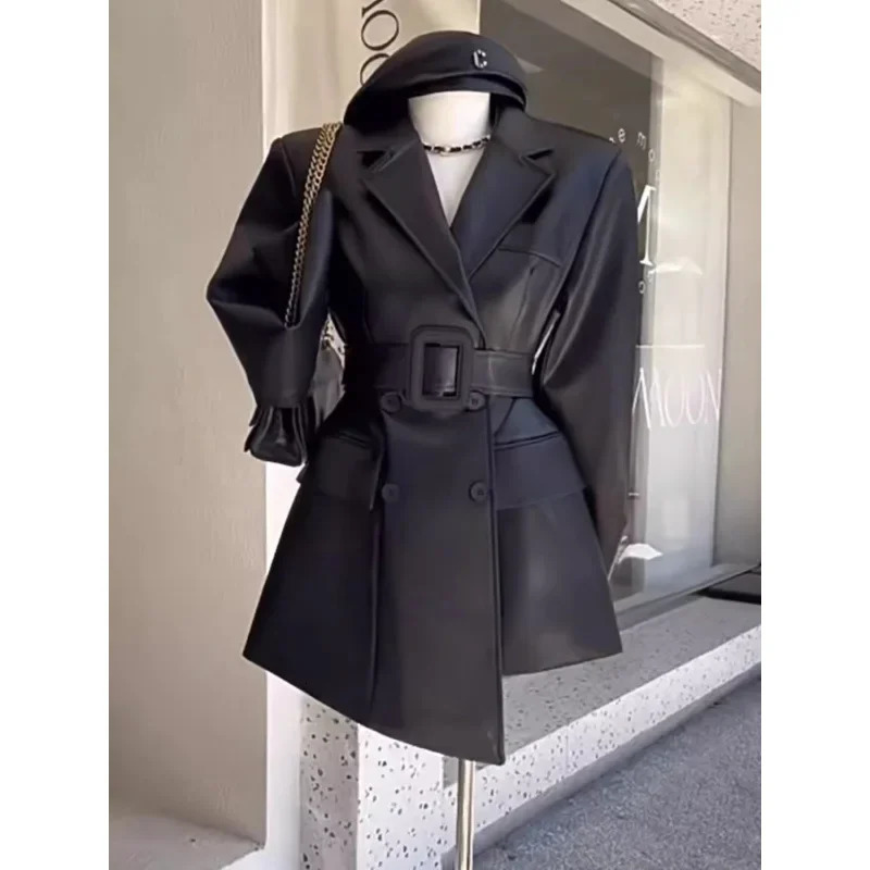 Vintage Medium-Length Coffee Color Leather Jacket For Women Autumn Trendy Slimming Waist-Fitted V-Neck Leather Coat 250102