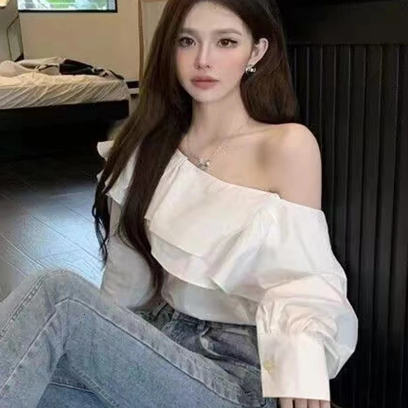 Retro pleated shoulder white shirt for women fashionable long sleeved loose and elegant womens slim fit casual sexy top 8395 241231