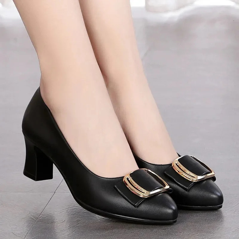 Women Classic Round Toe Black Patent Leather Slip on Square Heel Shoes for Office Lady Casual el Work Pumps Zapatos Mujer A12 250103