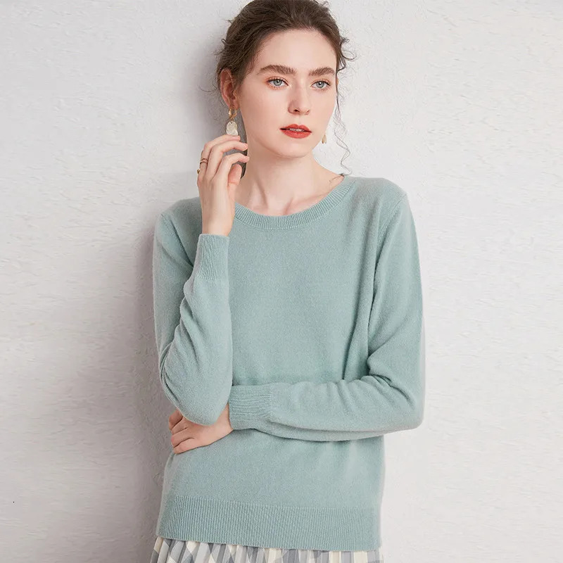 Plus Size S5XL Pullover High End100% Merino Wool Sweater Womens ONeck Tops Slim Long Sleeve Cashmere Knitted Bottoming Shirt 250103