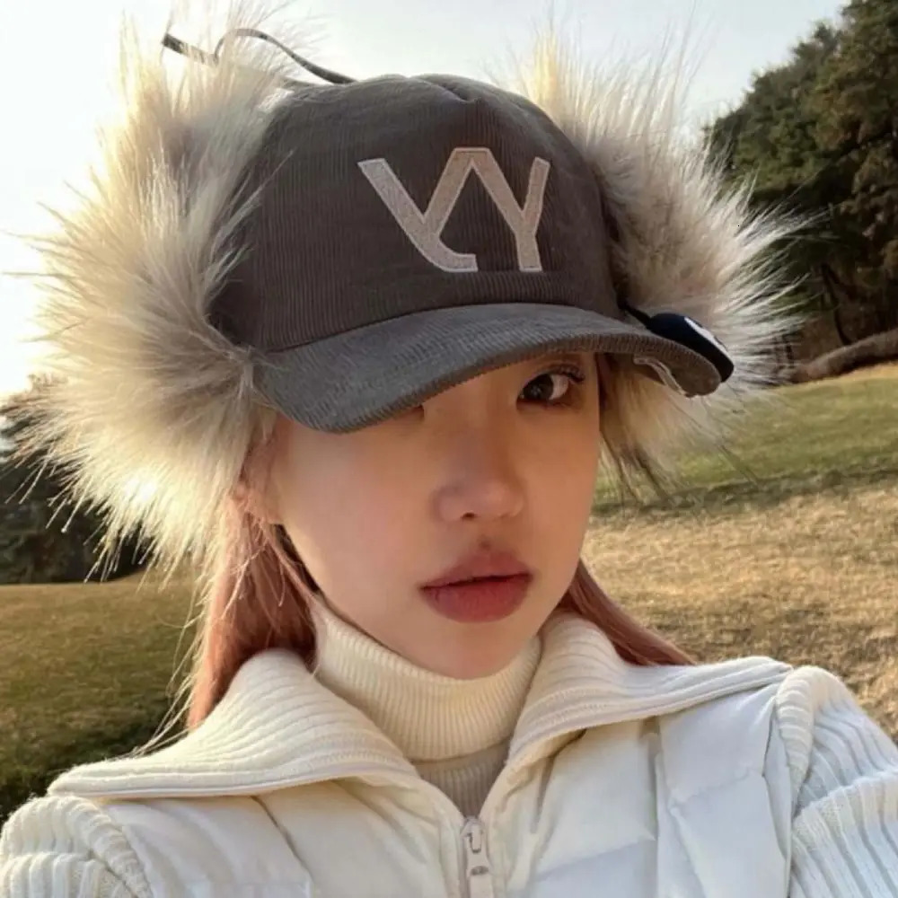 Retro Korean Style Corduroy Baseball Cap Casual Warm Feather Baseball Hat Fur Letter Y2k Peaked Cap Women 250106