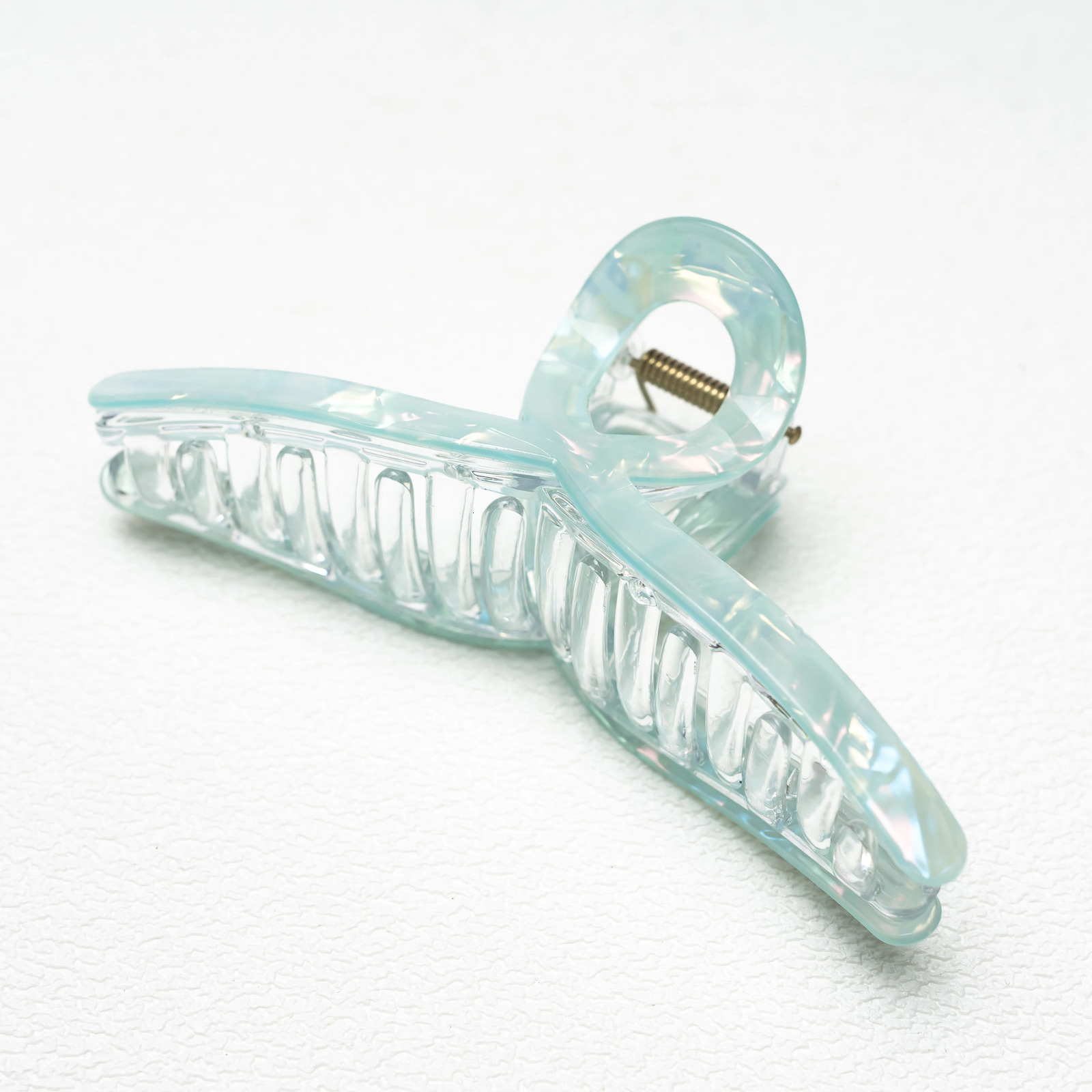 2025 Symphony Fashionable and Exquisite Hair Accessories Claw Clip for Women Cute Girl Pink Shark Teeth Crab Elegant Ladies Hair Claws 250106