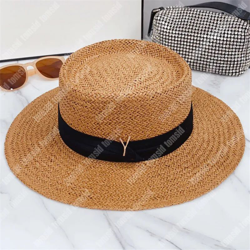 Designer Straw Bucket Hat Luxury Wide Brim Beach Hat Womens Fitted Summer Mens Casual Grass Braid Gold Letters Buckle Fashion Sunhat Skullcap