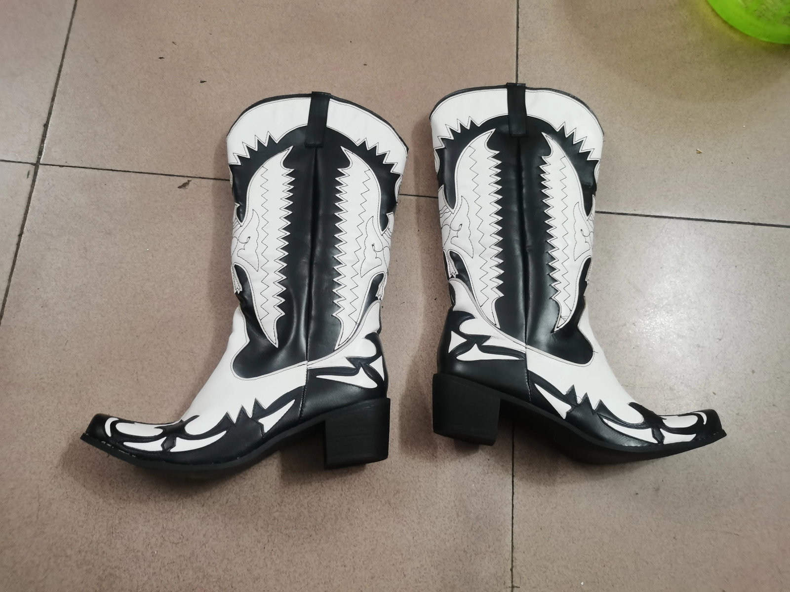 mens style mens boots fashion leather cowboy boots mid-heel motorcycle boots casual high-quality mens boots 38-48 250106