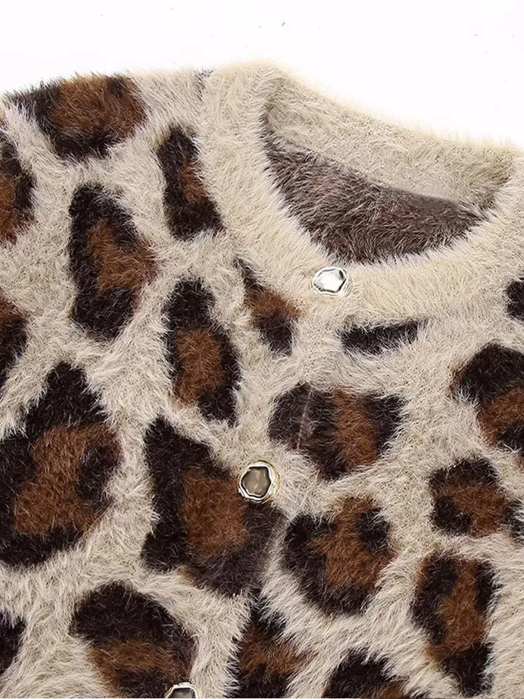Women Leopard Print Singlebreasted Cardigan Vintage Round Neck Long Sleeve Sweater Autumn Winter Ladies High Street Knitwear 250103
