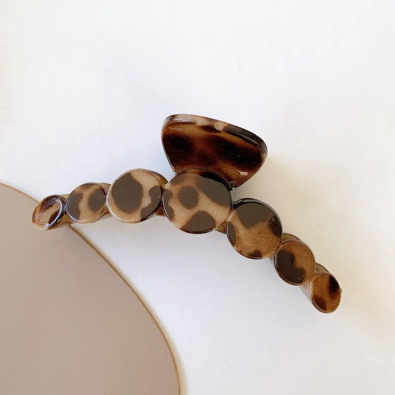 Fashion Hair Clips for Girls Plastic Leopard Claw Clip Elegant Geometry Shape Women Hair Clips Hair Accessories Hair Claw 250103