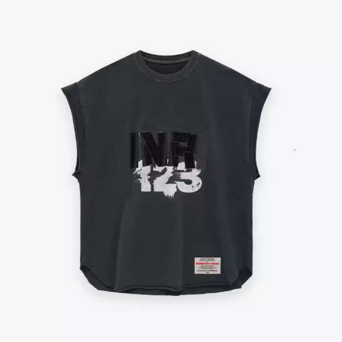 Trendy brand new FOG RRR123 digital letter printed shoulder T-shirt for men, stylish and versatile short sleeved shirt