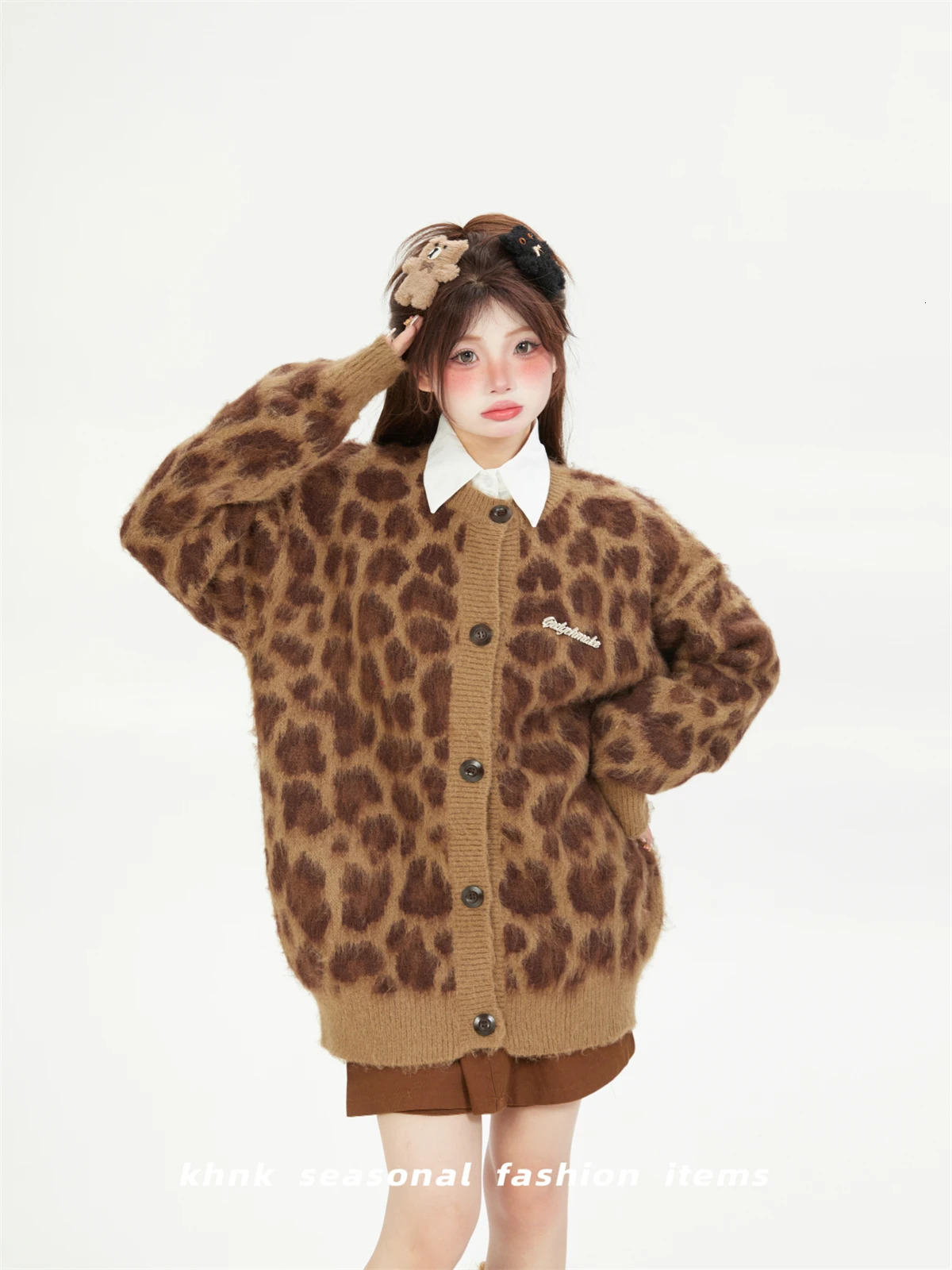 Knitted jacket womens high street leopard print mohair thickened warm loose casual crew neck sweater cardigan autumn and winter 250103