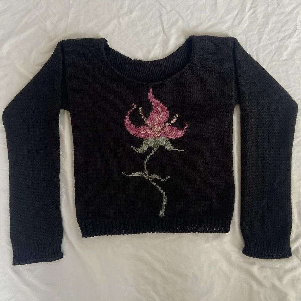 Ins knitted flower pattern jacquard round neck long sleeved high street slim fit sweater y2k