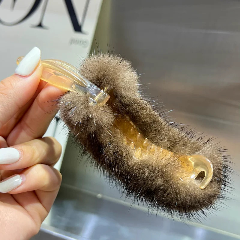1Real Mink Fur Ponytail Hair Claws Hair Pins Clips Headwear Shark Clip Hairpins Crab for Women Girls Korean Hair Accessories 250106