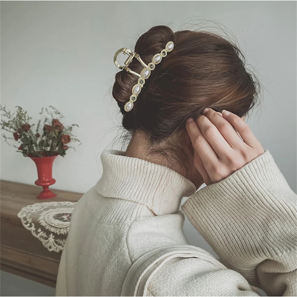 3 Pcs Pearl Hair Claw Clips Women Elegant Hair Pins Metal Clips Korea Casual Lady Girl Chic Harajuku Casual OL 250106
