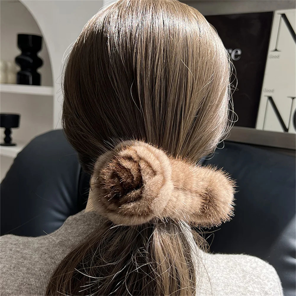 16cm Real Mink Fur Hair Clip Large Size Hairpin Barrettes For Women Girls Ponytail Temperament Clamps Hair Accessories 250106