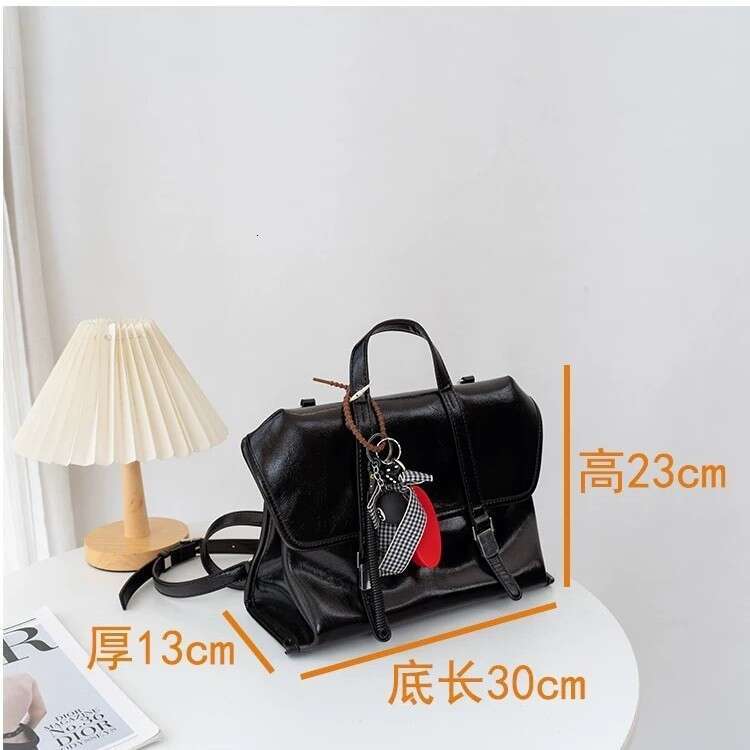Women's Bags handbag Autumn New Fashionable and Versatile Backpack for Leisure, Large Capacity Handbag, Premium Women's Bag
