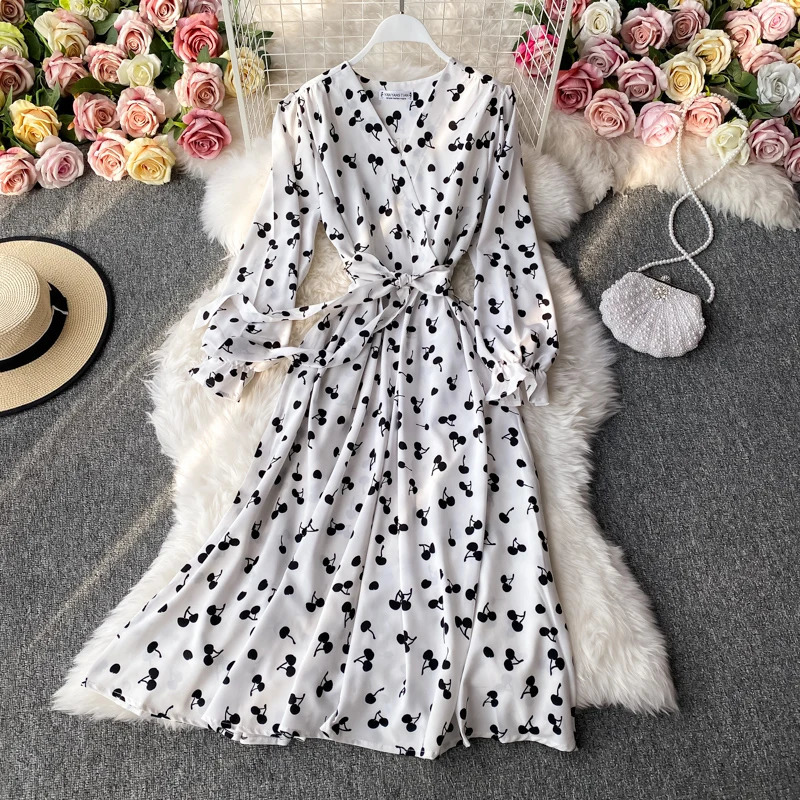 YuooMuoo Korean fashion cherry print womens clothing 2025 spring retro bandage ultra-thin waist long skirt elegant party vest 250103