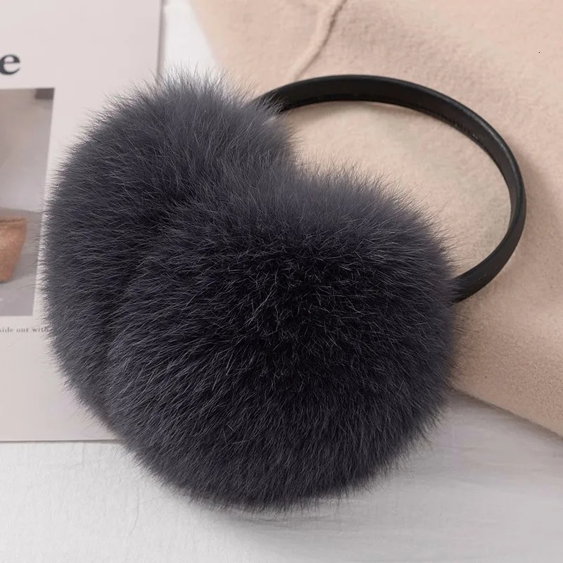 Style Ladies Fox Fur Earmuffs Winter Women Warm Real Fox Fur Earmuffs Girls Earlap Ultra Large Ladies Plush Earmuff 250106ww