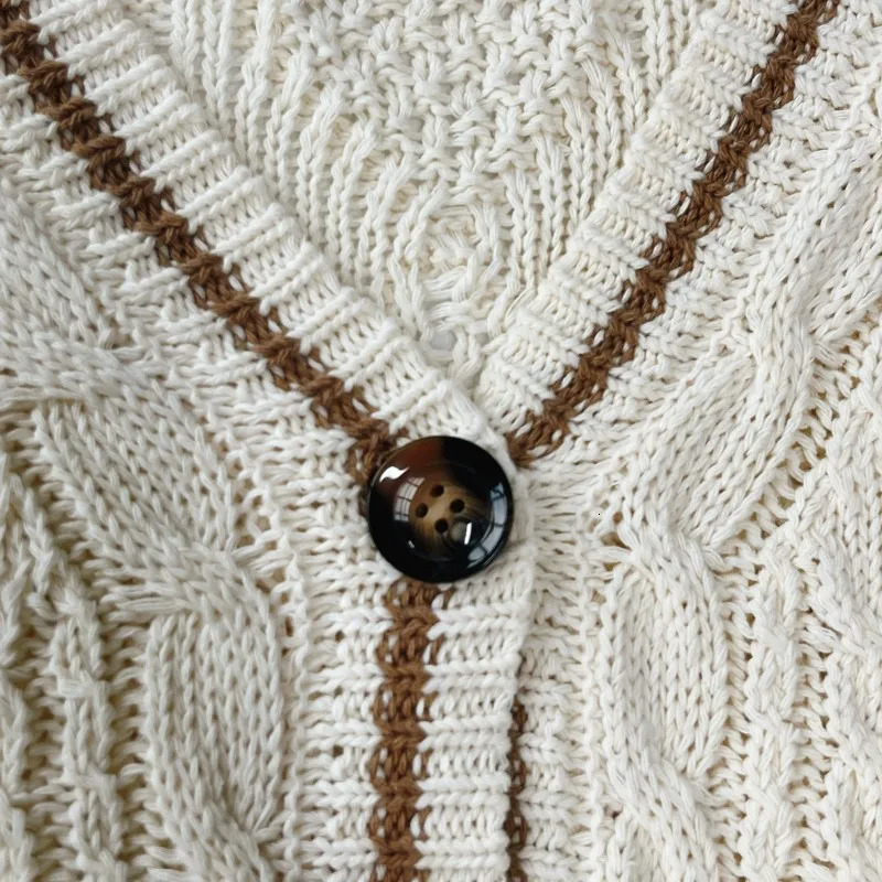 Autumn Leaves Knitted Cardigan Women Red Maple Leaf Embroidered Oversized Folklore Girl Fall Winter Low Vneck Sweater 250103