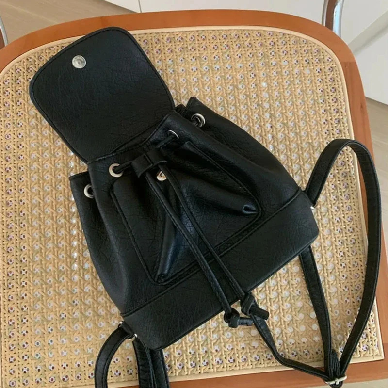 Small Fashion Backpacks School Bags for college Pu Leather Women Shoulder Bag Cute Flap String Female Handbags Tote Purse 250102