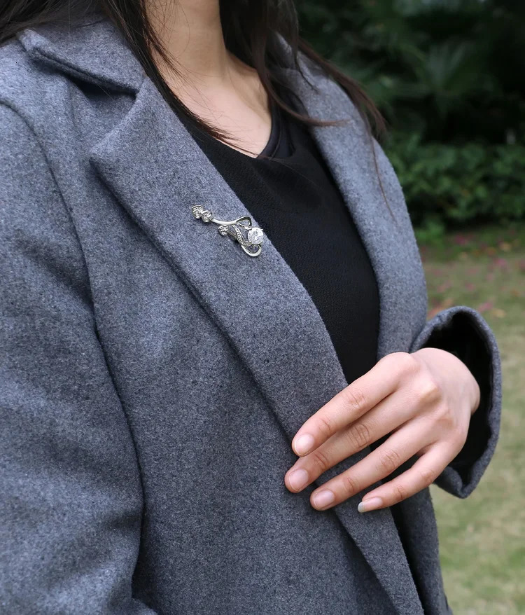 Female 925 Sterling Silver Zircon Leaves Brooch For Women Embossed n Brooch Wedding Aesthetic Jewelry Gift 241230