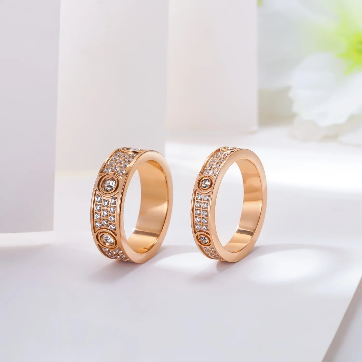 ring for women ring with Three rows sparking rhinestone couple rings steel love Keyring wholesale 250103