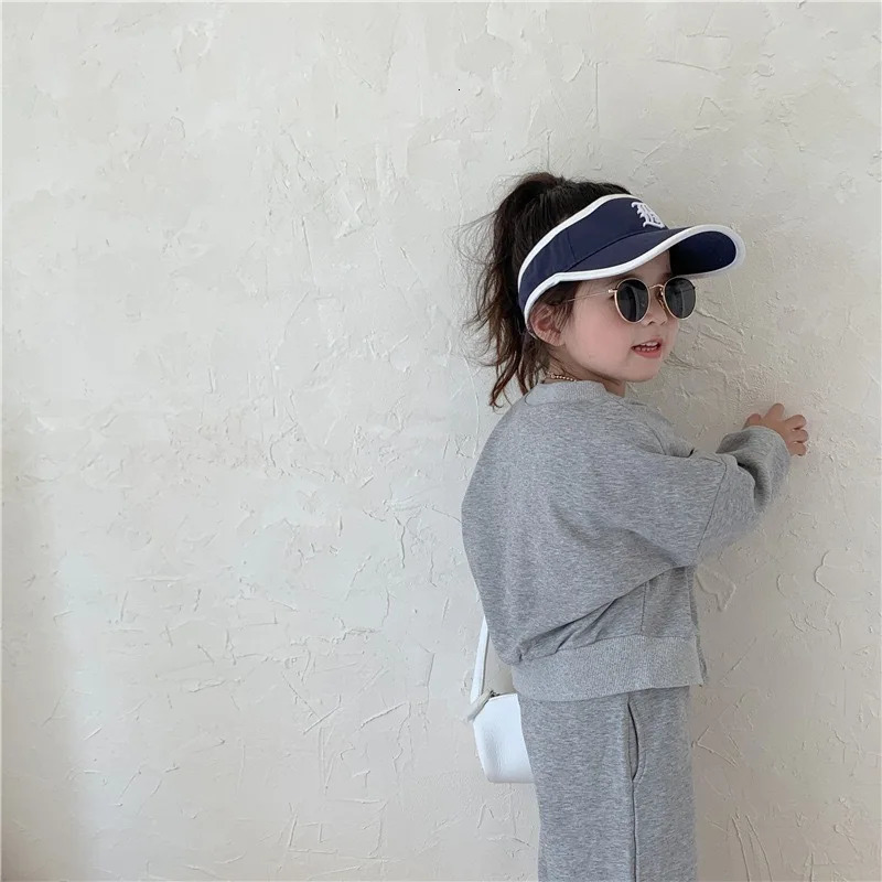 Girls sports suit baby round neck long sleeved shirt and pants 2-piece spring/summer style childrens fashionable casual suit 12M-10 years old 250103