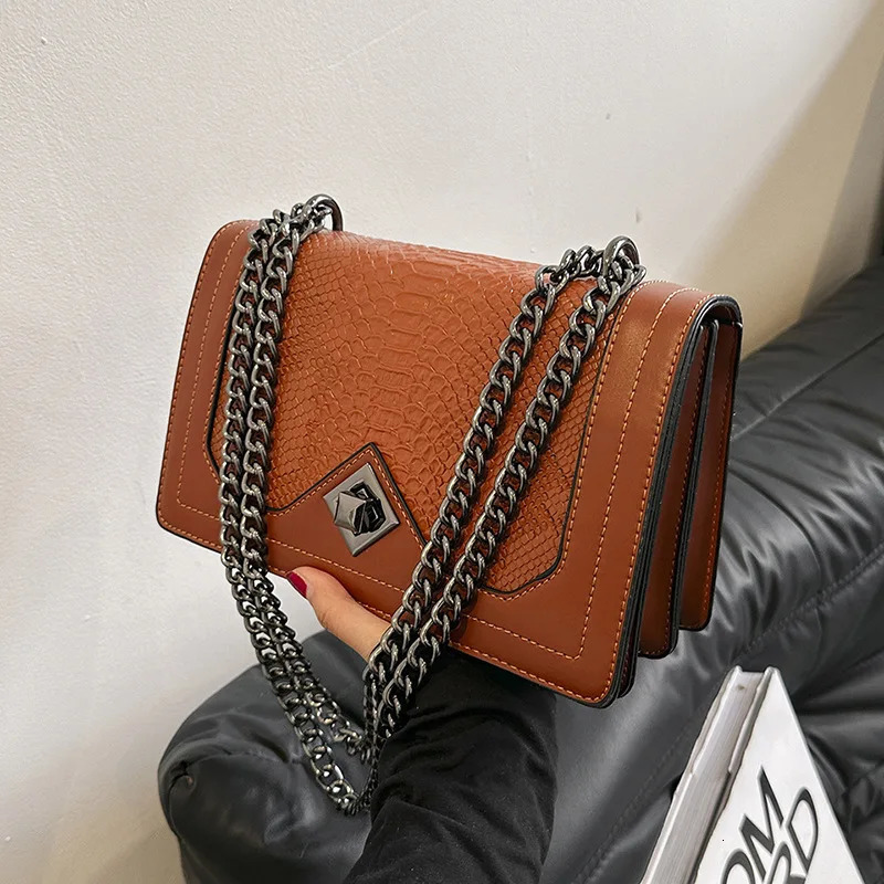 2024 Winter Womens Bag Snake Skin Leather Female Square Shoulder Bag Fashion Vintage Y2k Lady Bags Handbags Purses 250106