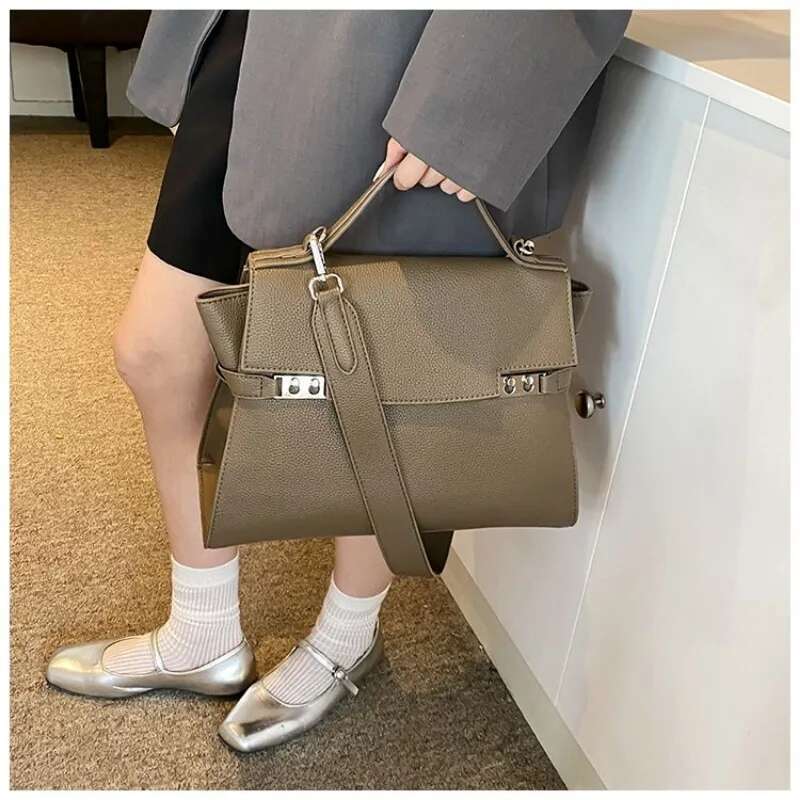 Fashion Commuting Large Capacity Women's New Sense Odvanced All-Match Crossbody Bag Shoulder Handbag