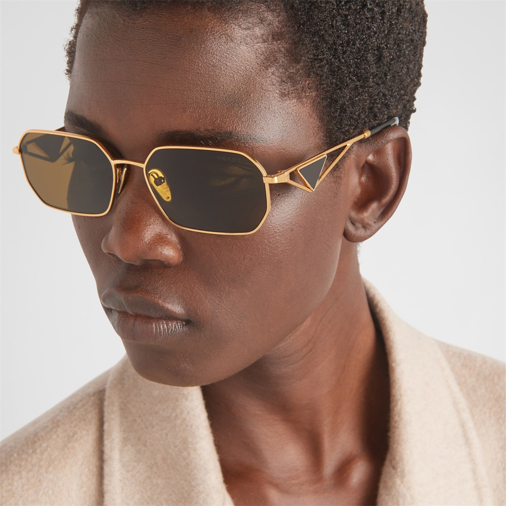 Womens Sunglasses Designer Sunglasses for Women Side letters metal triangle Sunglasses For Men sunglasses Eyeglasses Goggle Outdoor Beach