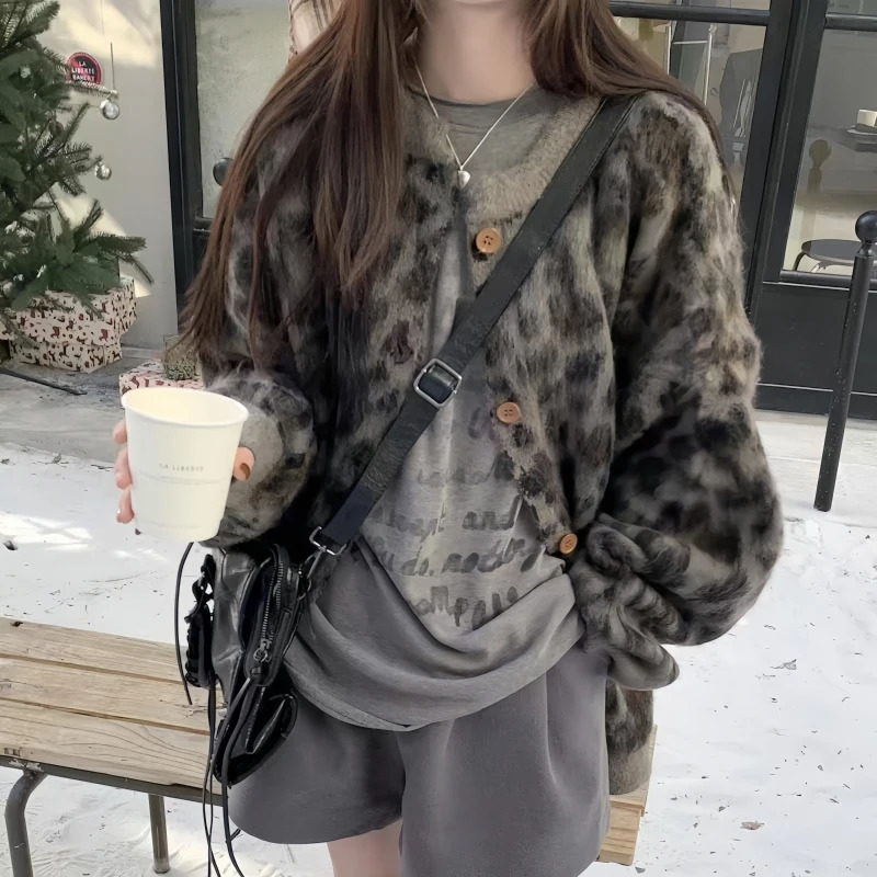 Harajuku Leopard Print Knitted Cardigan Women Oversized Sweater Outerwear Vintage Long Sleeve Knitwear Winter Casual Jumpers 250103