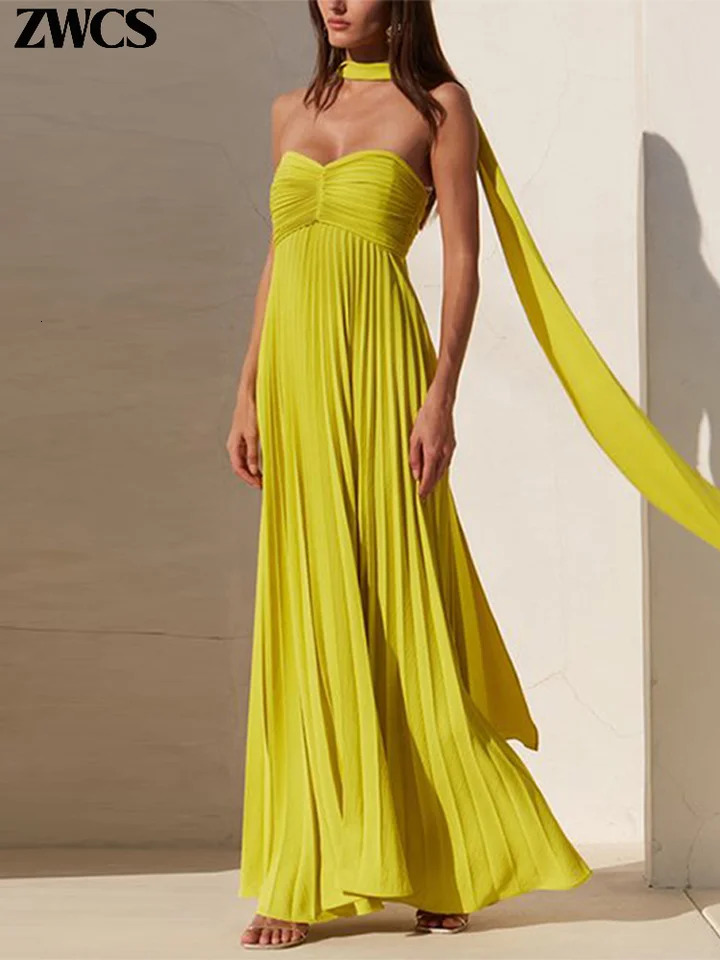 Elegant strapless pleated dress for women sexy sleeveless and backless long dress 2025 spring womens evening dress party dress 250103