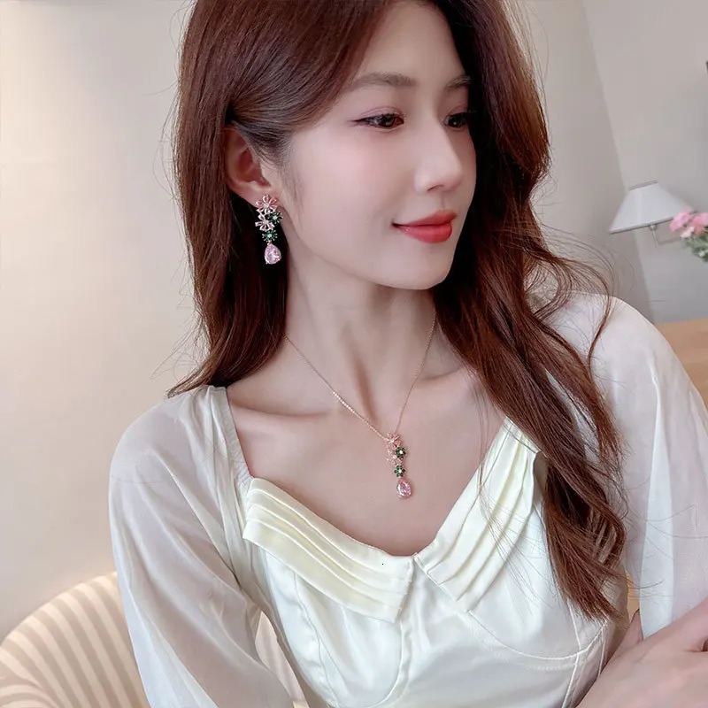 Fashion Crystal Flower Gem Stone Clavicle Necklace Earrings Jewelry Set Choker Women Wedding Bridal Jewelry Accessories Gifts 250102