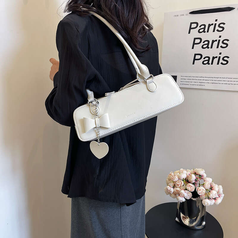 Cross Border Niche Capacity New Single Shoulder Underarm Fashionable French Stick Bag, Women's Hand-Held Large Bags