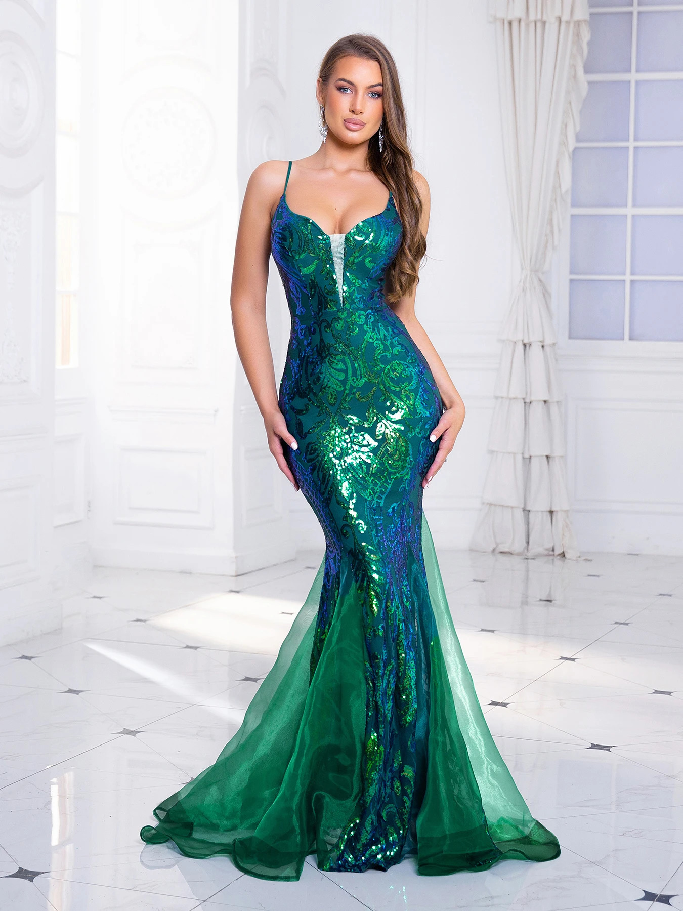 Sleeveless V-neck sequined mermaid white wedding party dress backless floor length evening dance dress 250103