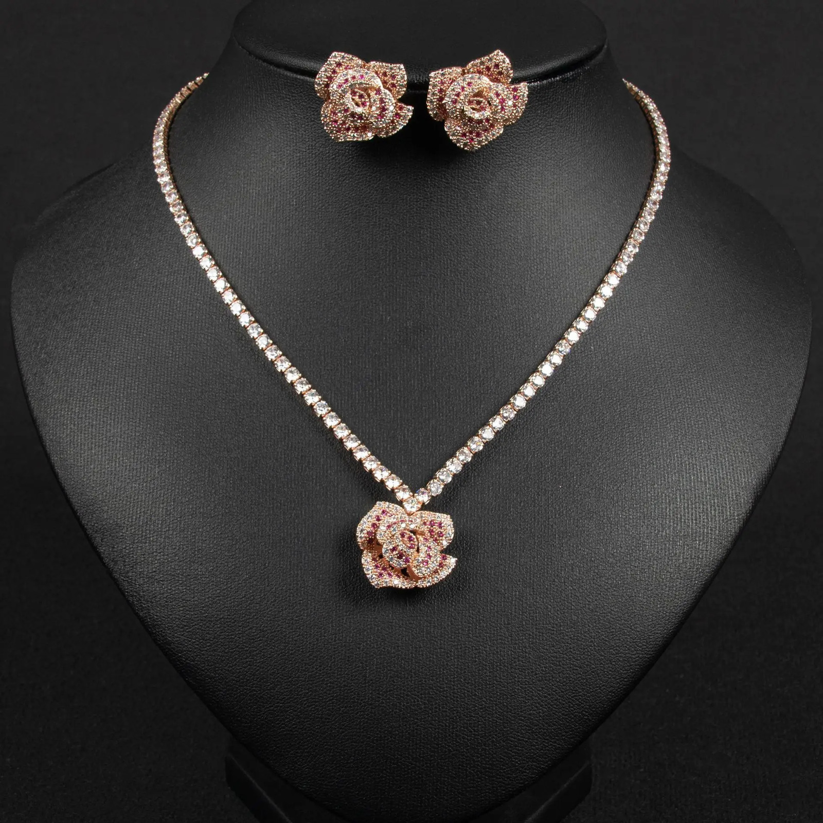 SUYU Trendy Womens s Light Rose Blossom Fashion Jewelry Daily Leisure Accessories Festival Gifts 250102