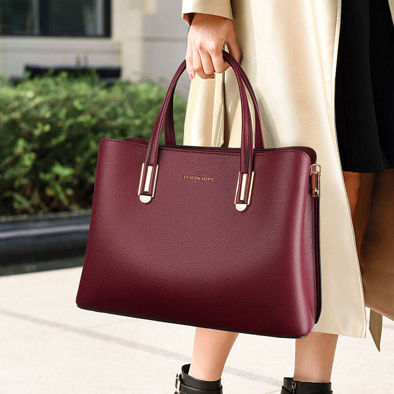 Women's Bags handbag Handbag, large capacity autumn and winter new style, trendy single shoulder mom middle-aged women's bag, fashionable co