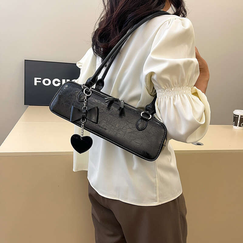 Cross Border Niche Capacity New Single Shoulder Underarm Fashionable French Stick Bag, Women's Hand-Held Large Bags