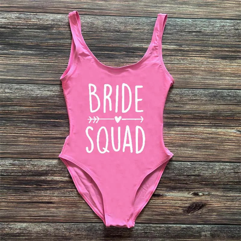 S3XL Bride Squad Swimsuits Women One Piece Swimsuit Sexy Swimwear Bachelorette Party Bathing Suit Swimming Bodysuit Beach wear 250106