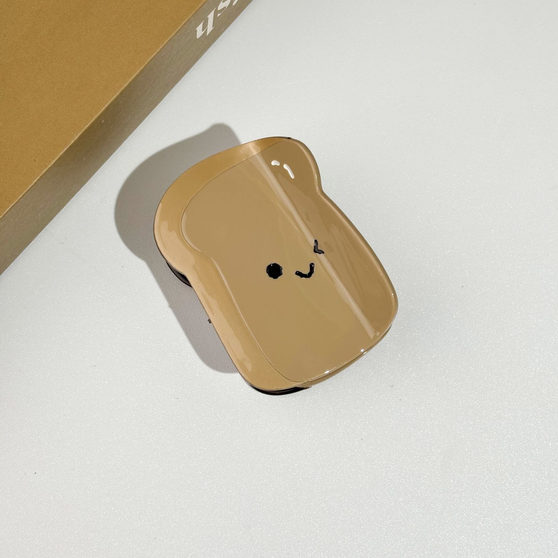 Croissant Bread Heart Hair Clip Acetate Bread Slices Grab Clip Shark Clip 2024 New Back of the Head Ponytail Hair Cards for Women