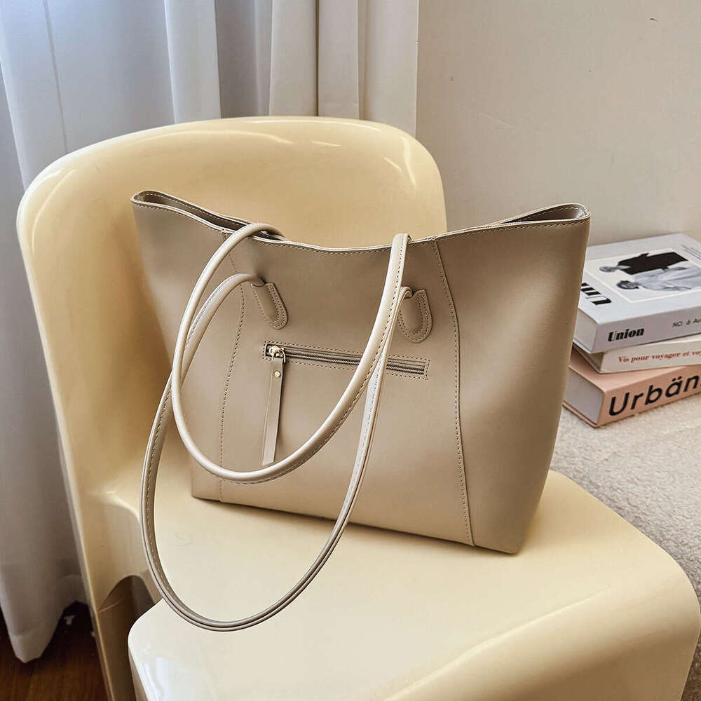 Fashionable Trendy Tote Bag For Women, One Shoulder Crossbody Handbag, Fashionable And Large Capacity