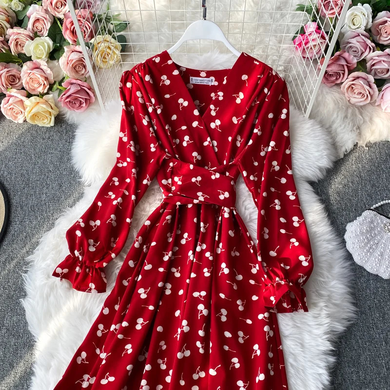 YuooMuoo Korean fashion cherry print womens clothing 2025 spring retro bandage ultra-thin waist long skirt elegant party vest 250103