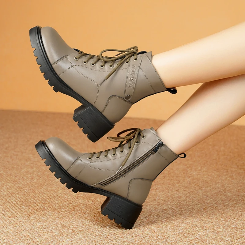 Snow Boots Women Genuine Leather Women Ankle Boots British Style Large Size Non-Slip Natural Wool Women Winter Boots