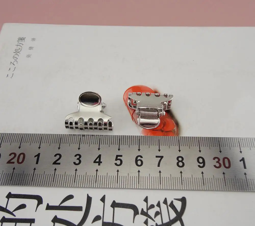 20PCS 2.5cm Silver Finish Oval Pattern Plain Metal Hair Claws clips at lead free and nickle freeclaws jaw hair clips Grips 250106