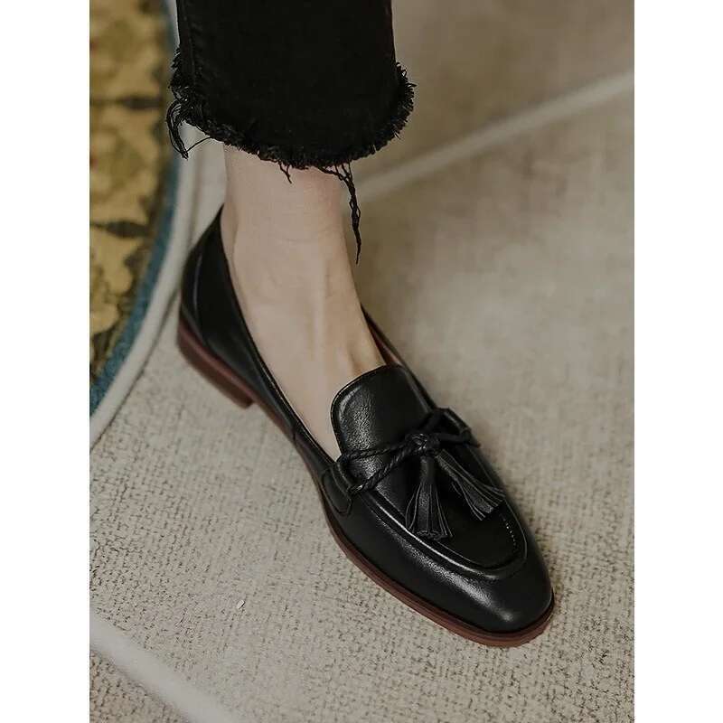 Retro British Square Head Women's Loafers 2022 Summer New Style Tassel Comfortable Single Women Brown Shoes