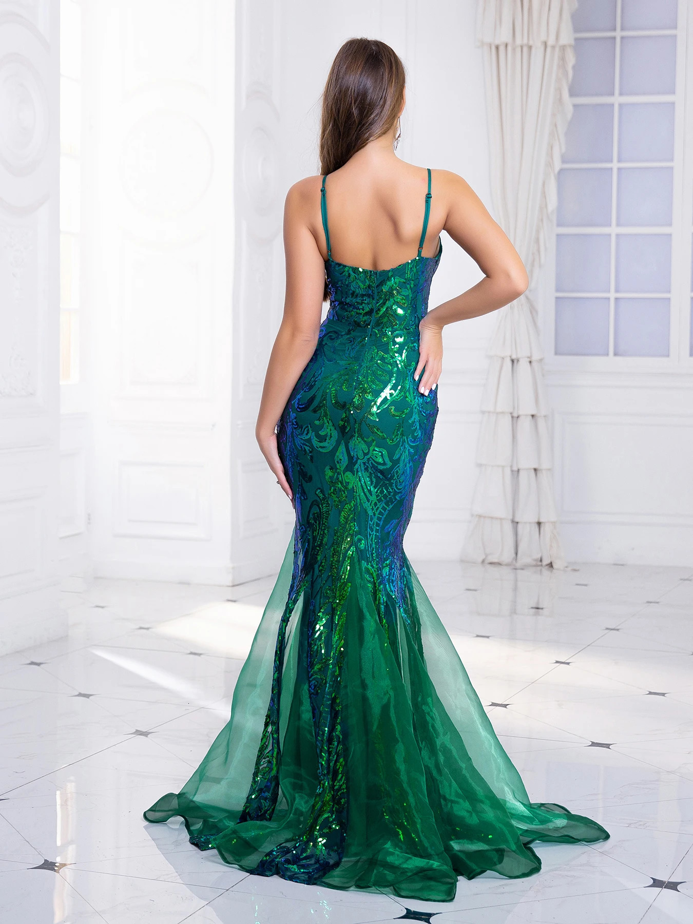 Sleeveless V-neck sequined mermaid white wedding party dress backless floor length evening dance dress 250103