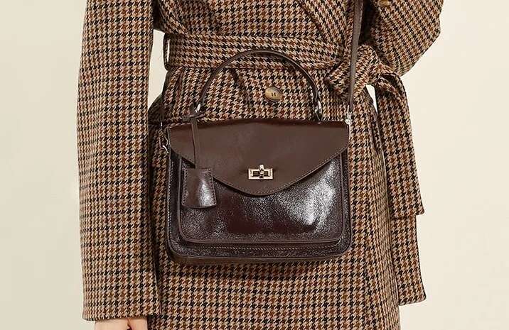 Head Layer Cowhide High-End Commuting Large Capacity Hand-Held Envelope Cambridge Shoulder Messenger Bag Genuine Lea