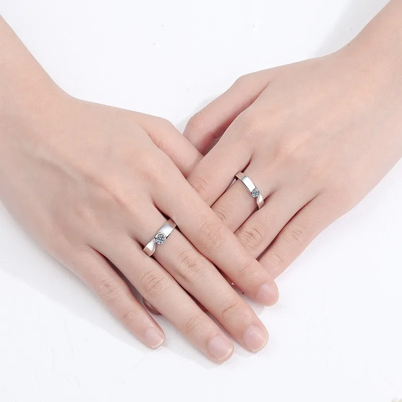 Na 2pcs/set 925 Sterling Silver Women Men Couple Sets Ring VVS1 Couples Matching Heart Rings Engagement Jewelry 250103
