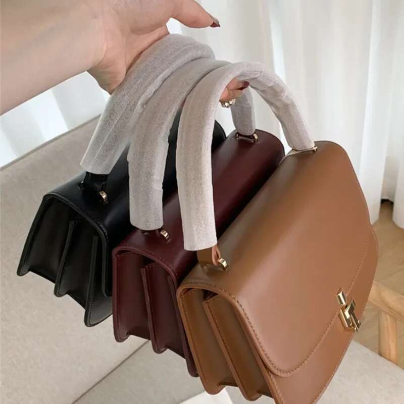 New Arrival First-Layer Cowhide T-Shaped Metal Buckle Small Handbag For Women