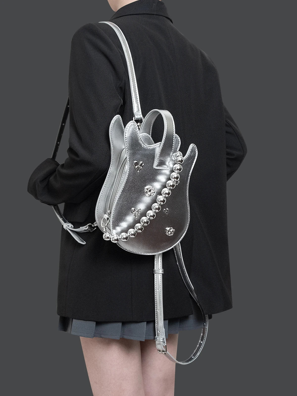 HIATUS original metal chain bead rivet mini shoulder crossbody guitar bag heart flash diamond personalized mobile phone bag 250102