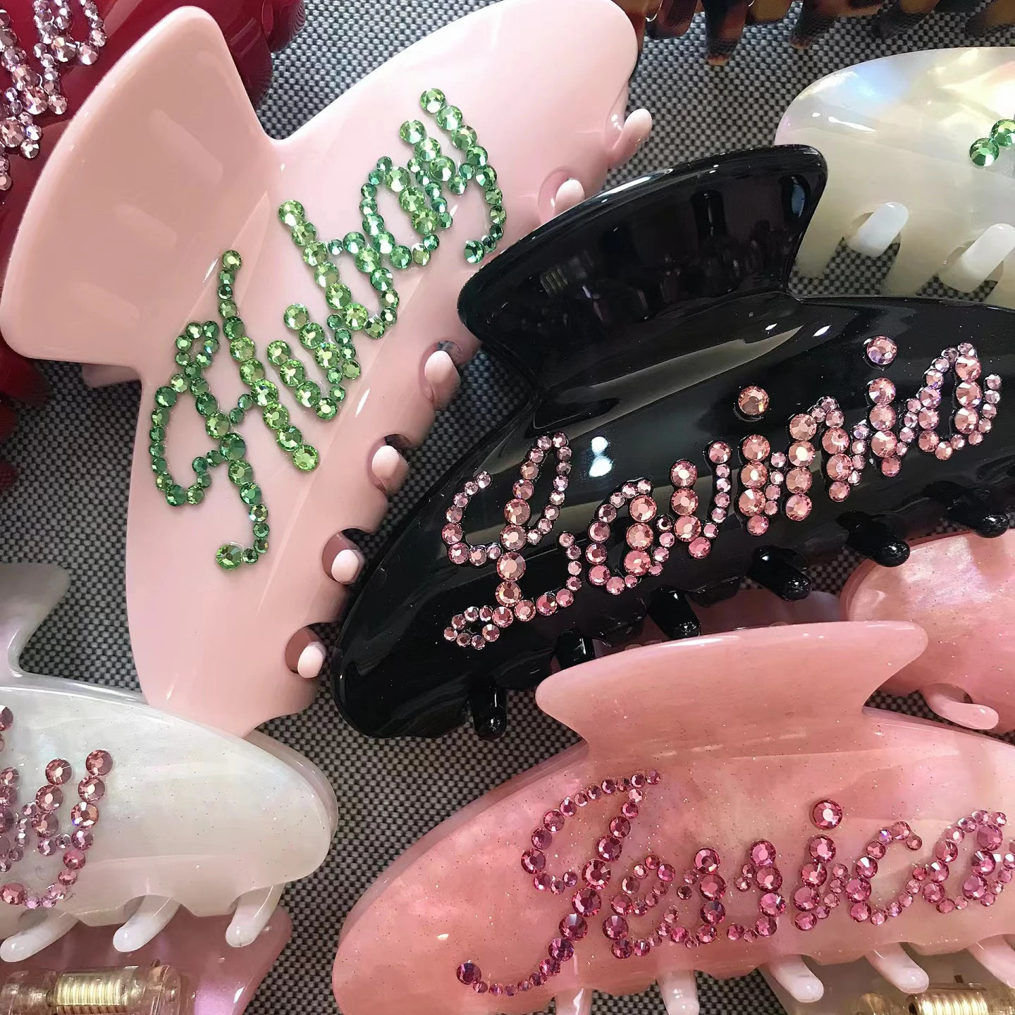 Diamond-lettered custom acetic acid hairpin large shark clip back of head hairpin grab clip hair accessories woman 250106