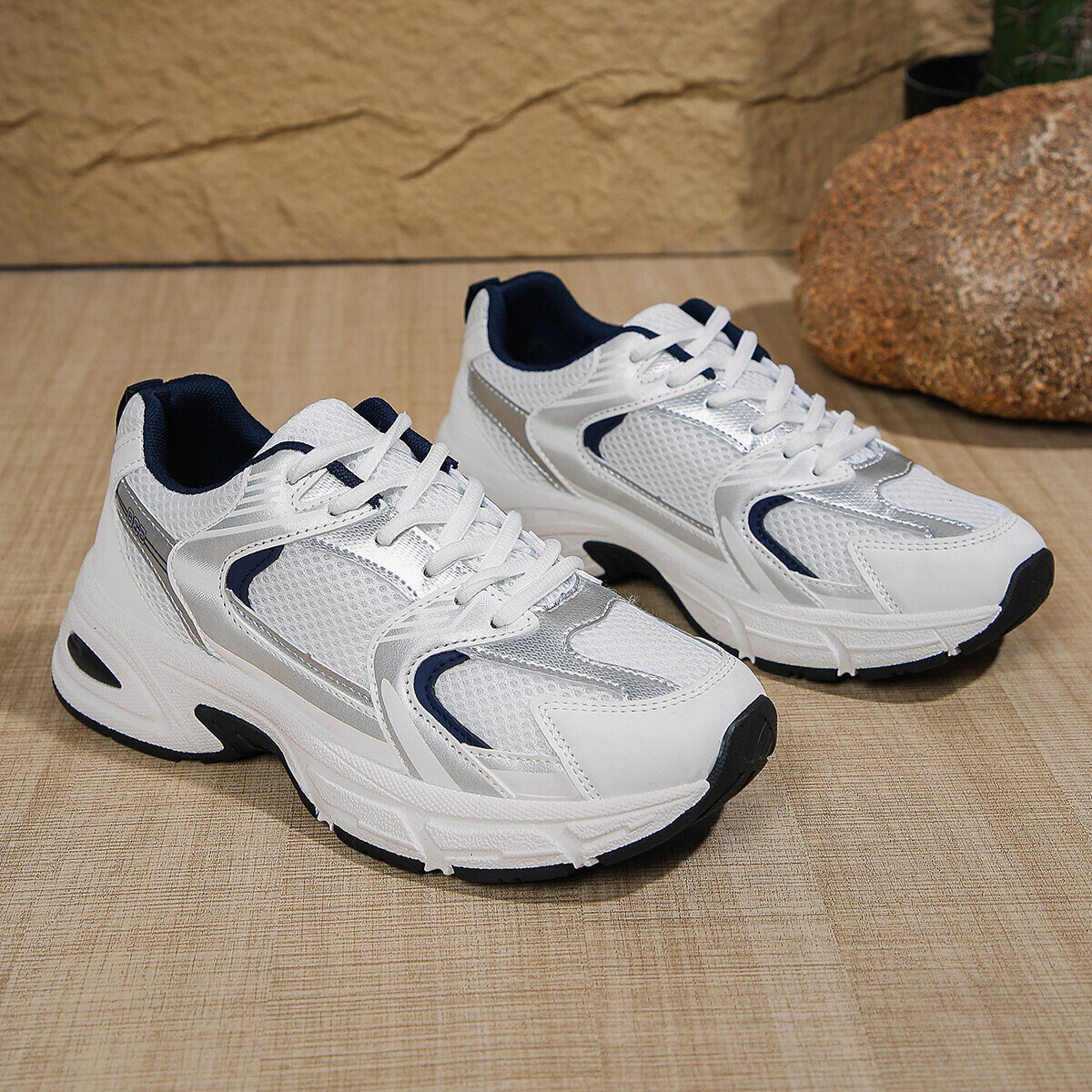 Free Shipping Breathable Mesh Lace hot Up Casual Sports Designed By Fashionable And Trendy Couples, New Running Shoes
